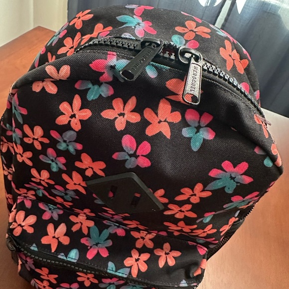 Herschel Supply Company Black Floral Backpack - Picture 3 of 11